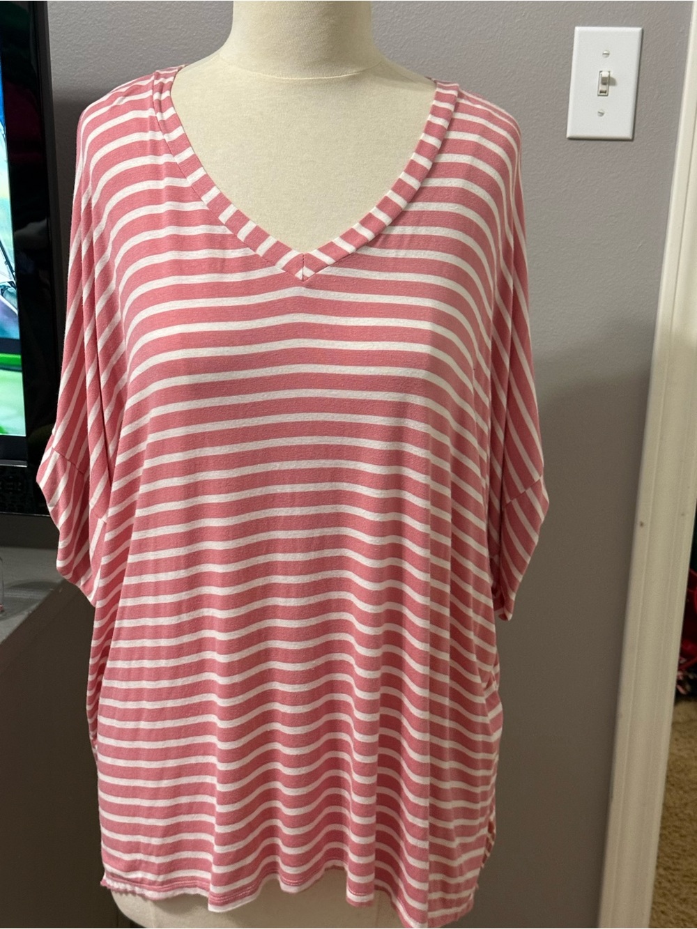 Chic Soul Pink & White Striped V-Neck Twist Sleeve Plus Size Top 2X